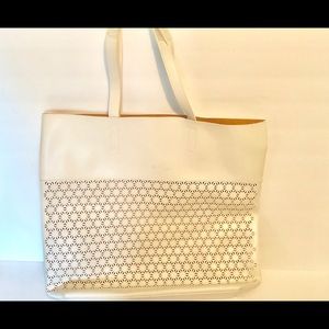 White Tote